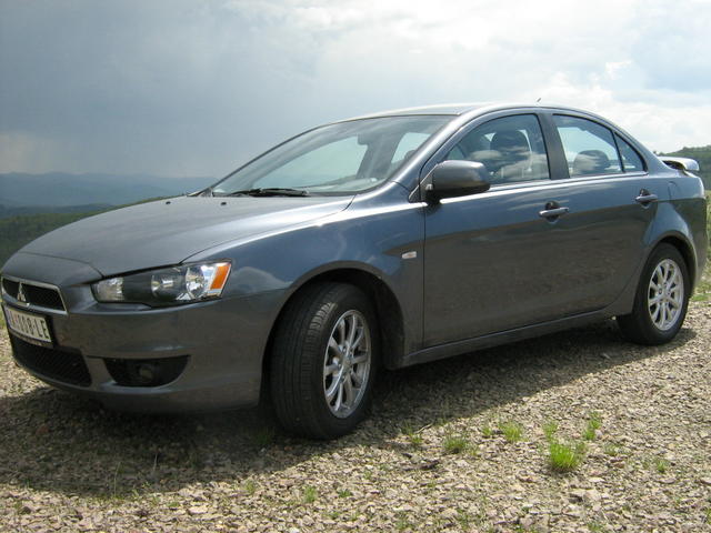 Lancer exterior 2