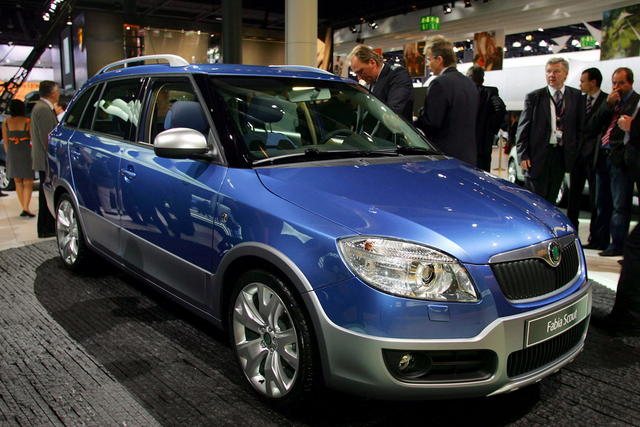 skoda fabia scout