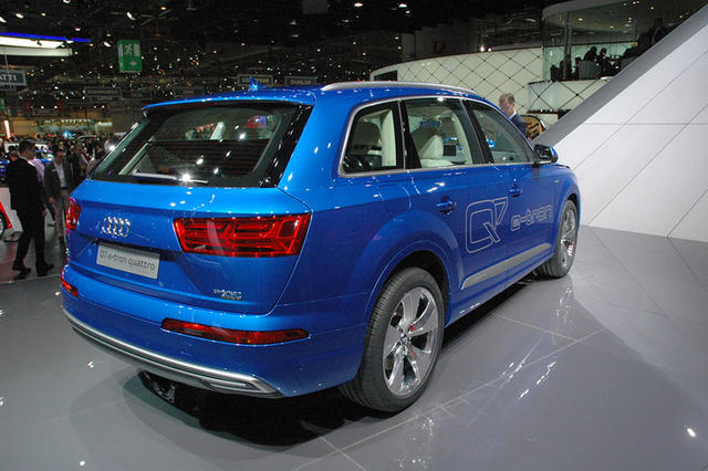 audi q7 e-tron 11