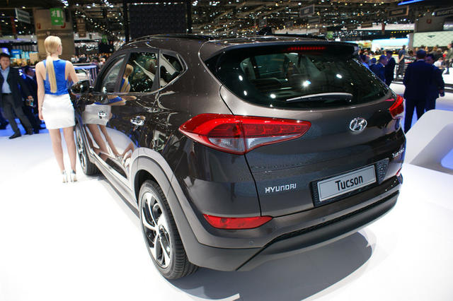 hyundai tucson 11