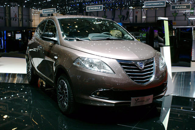 lancia ypsilon 30th anniversary