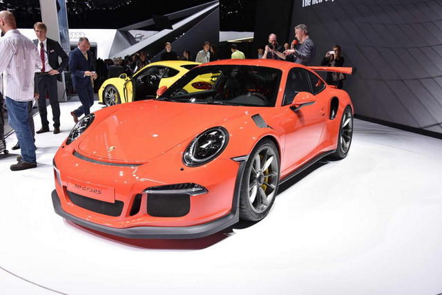 porsche 911 gt3 rs 1