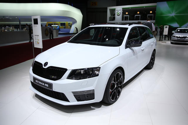 skoda octavia rs 230
