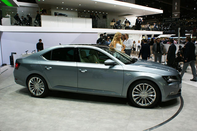 skoda superb 11