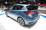 toyota auris 11