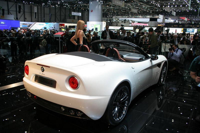alfa romeo 8c spider 11
