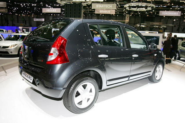 dacia sandero 11