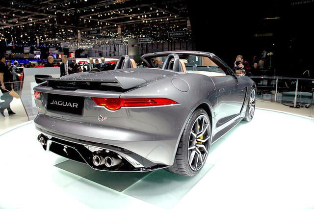 jaguar f-type svr 11