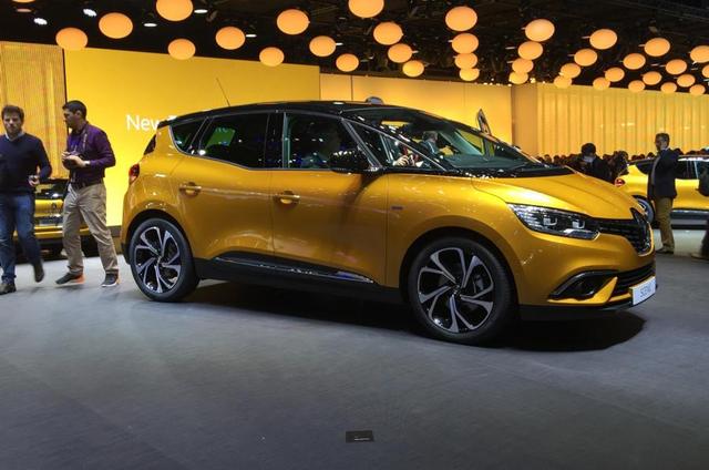 renault scenic 11