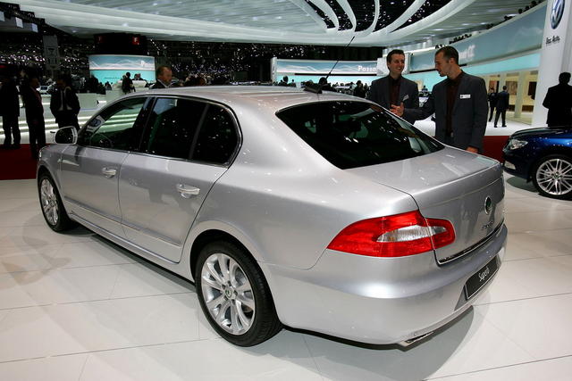 skoda superb 11