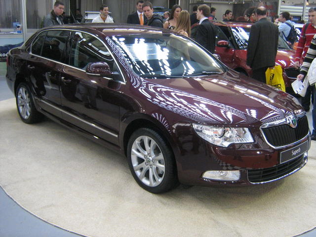 skoda superb 1