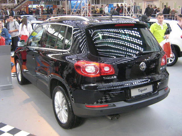 volkswagen tiguan 11