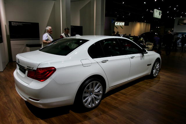 bmw 7 series 11