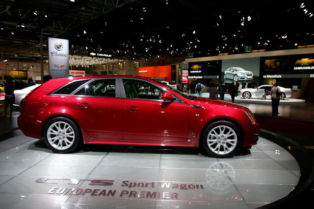 cadillac cts sport wagon 11