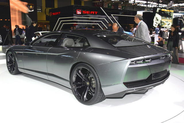 lamborghini estoque 111