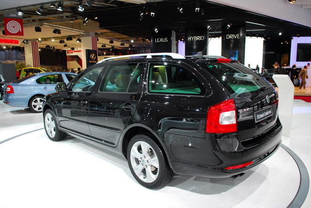 skoda octavia combi