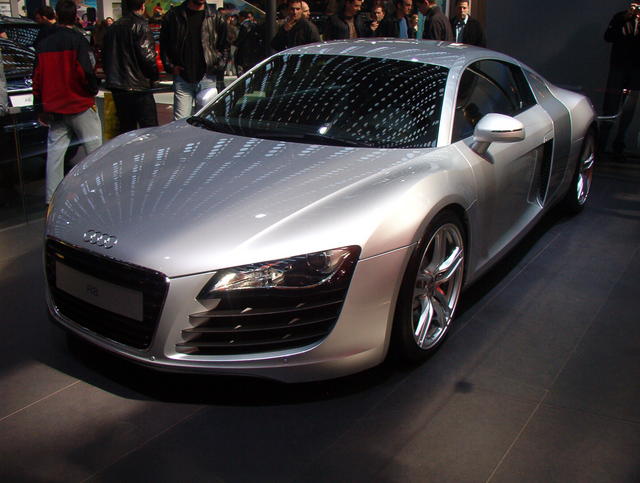 Audi R8