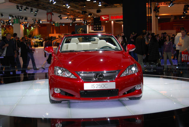 lexus is 250c 11