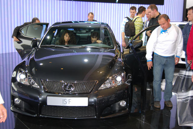 lexus is f