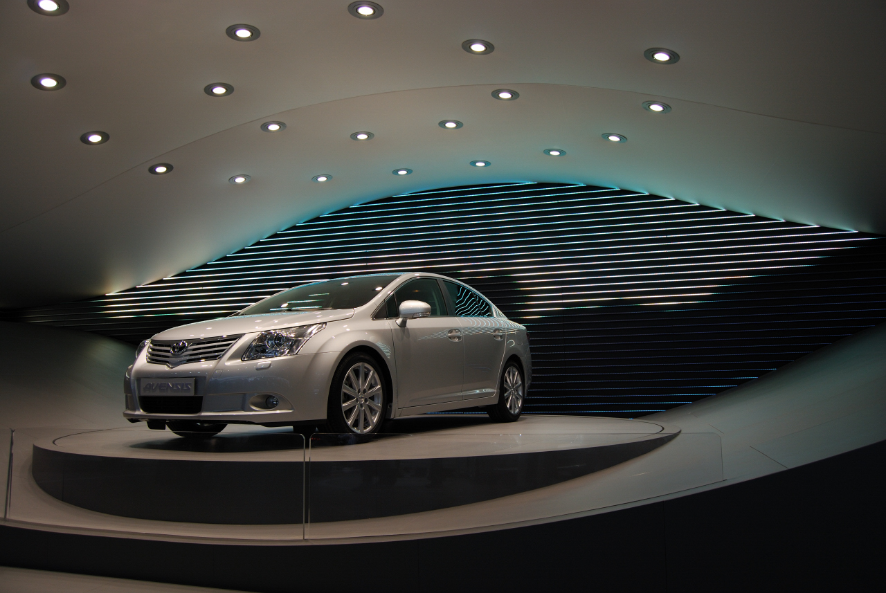 toyota avensis