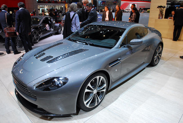 aston martin v12 vantage 1