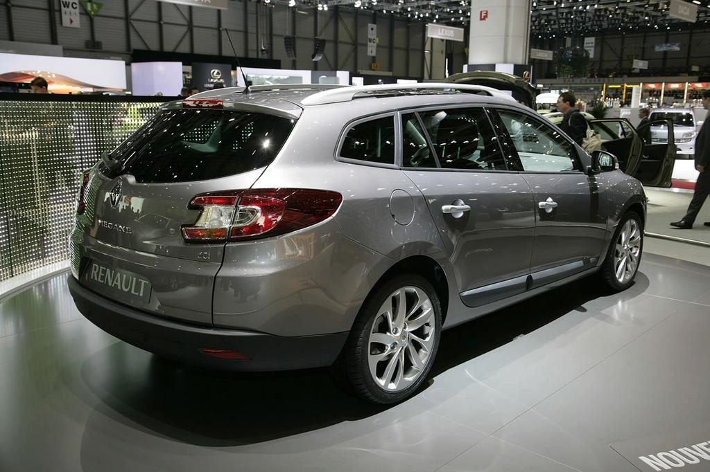 renault megane sport tourer