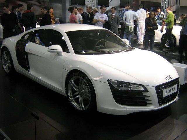 audi r8 