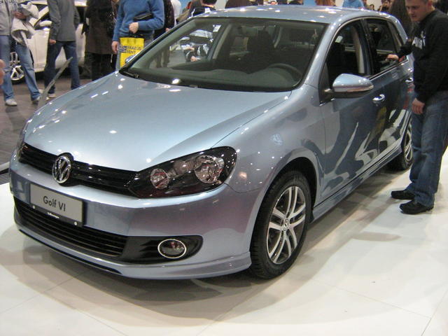 volkswagen golf VI 1