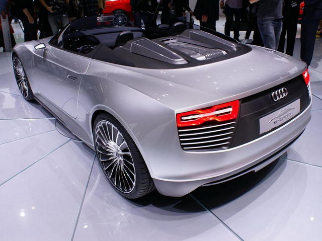 audi e-tron spyder 2