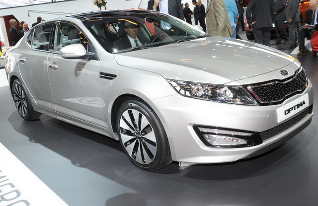 kia optima 1