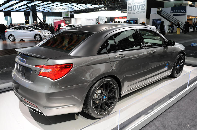 chrysler 200 super s by mopar 11