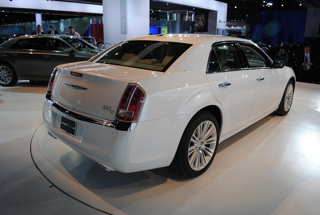 chrysler 300 111